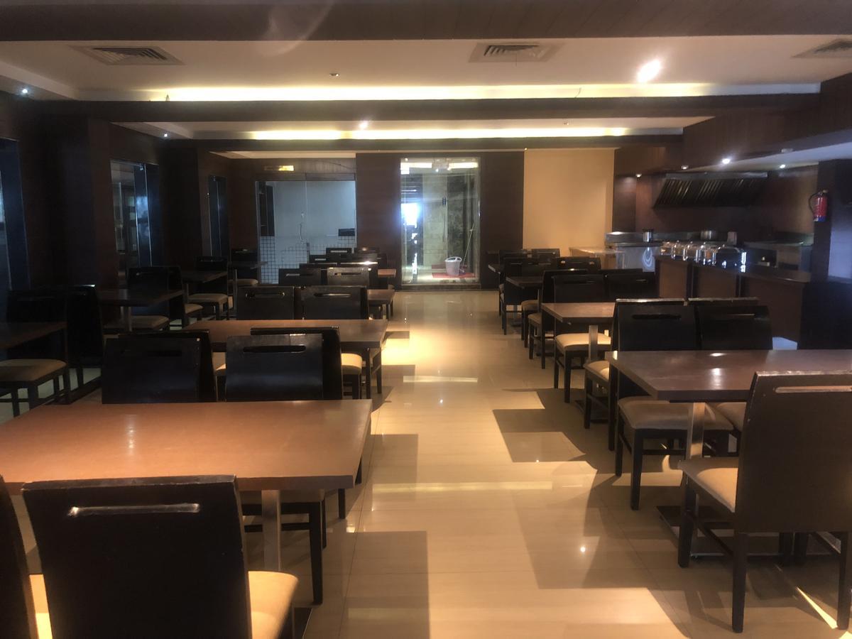 Hotel Shaans Tiruchirappalli Exterior photo